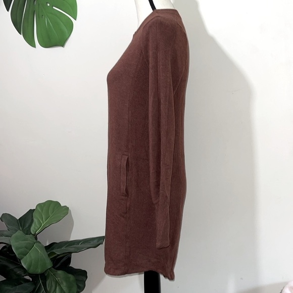 Athleta Balance Mini Dress in Mahogany Sz. XS - Picture 7 of 9